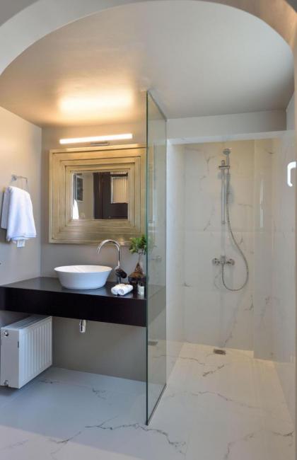 Super Athens Home - Altius Lodge in Kolonaki - Spectacular Rooftop Views of Athens - image 22