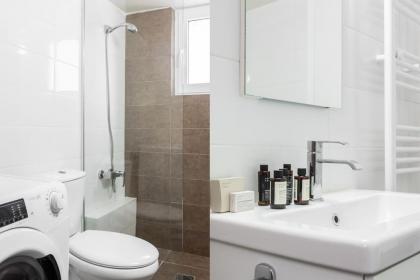 Comfy 1BR Apartment in Ampelokipoi by UPSTREET - image 21