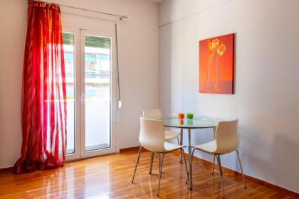 Rania's home in Athens center - image 29