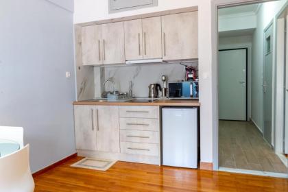 Rania's home in Athens center - image 30